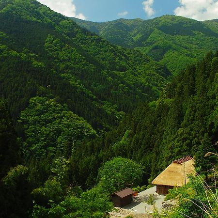 Tougenkyo Iya No Yamazato Villa Wakabayashi Екстериор снимка