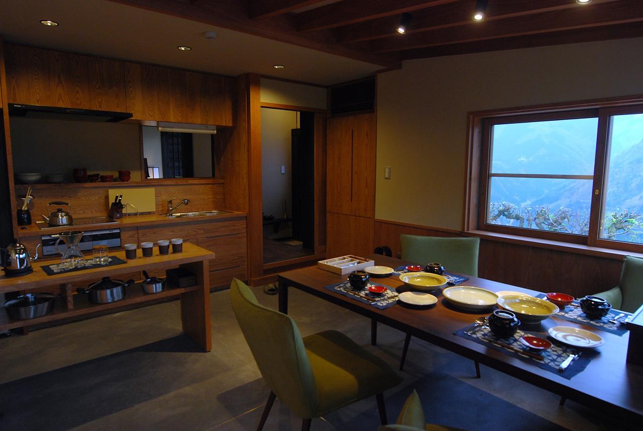 Tougenkyo Iya No Yamazato Villa Wakabayashi Екстериор снимка